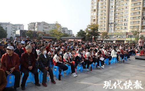 独轮车上还能叠罗汉,这场杂技精品展演太震撼