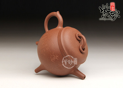 产品详情-三足鼎壶(紫砂壶名家 王品荣紫砂壶 520cc)